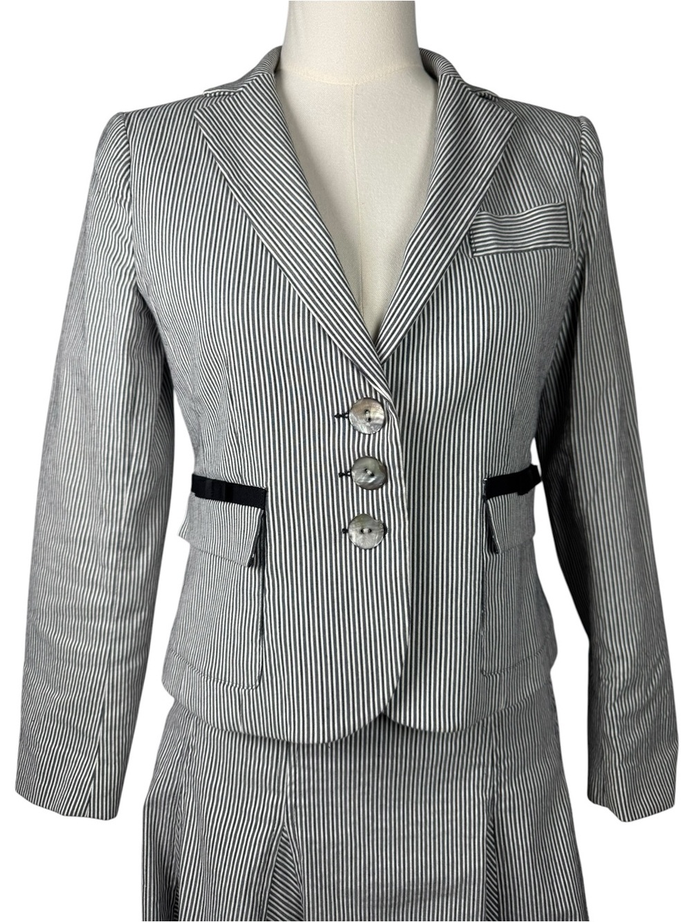 Nanette Lepore Black White Pinstripe Seersucker Career Suit Set 2 Piece Size 6 - Picture 5 of 13